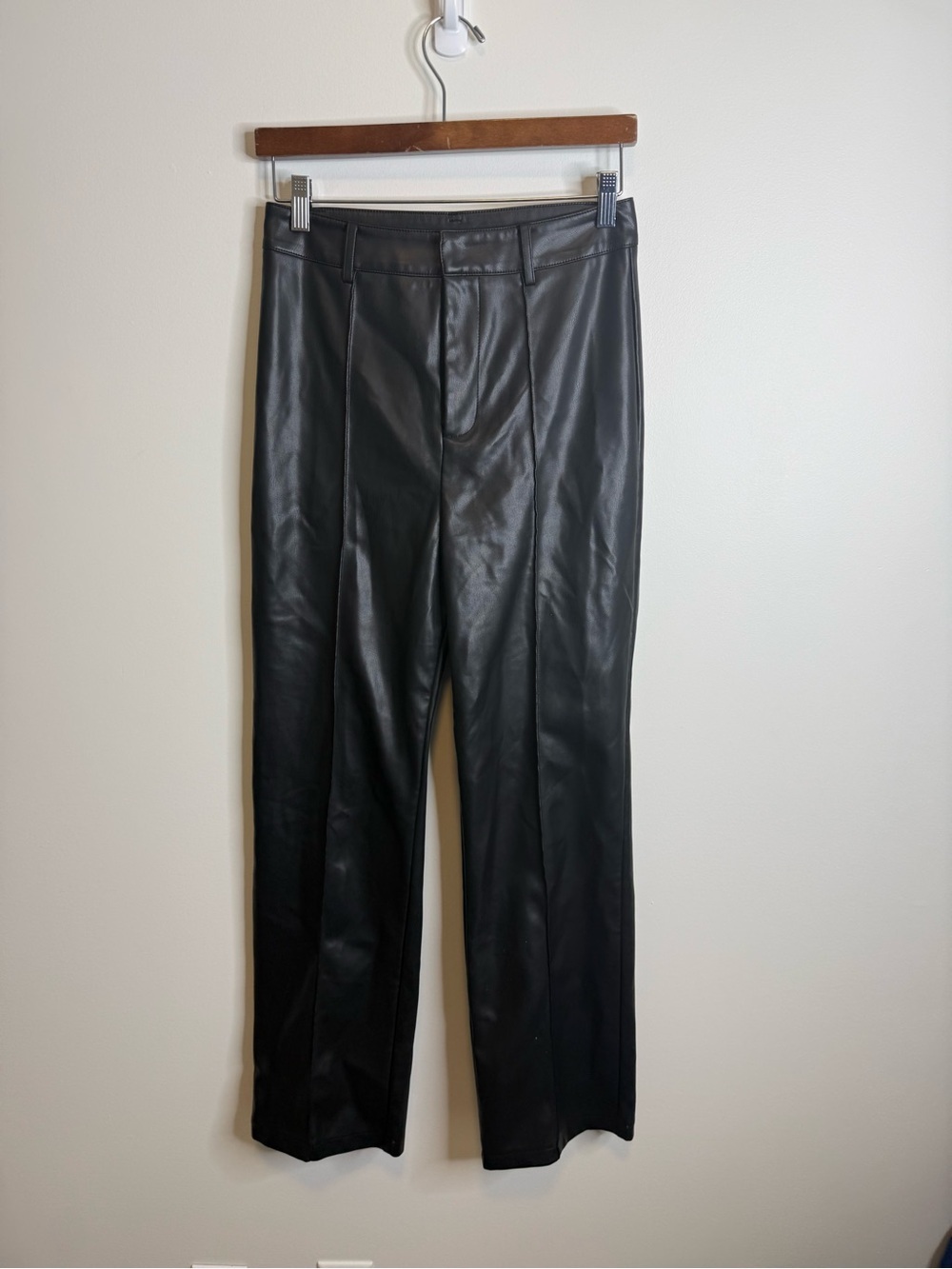 Commense black High-Waisted Faux Leather Pants size small